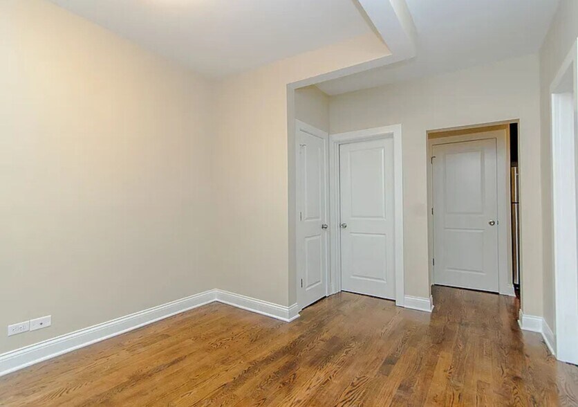 More Photos Of 1334 W 18th Pl, Chicago Apartments For Sale