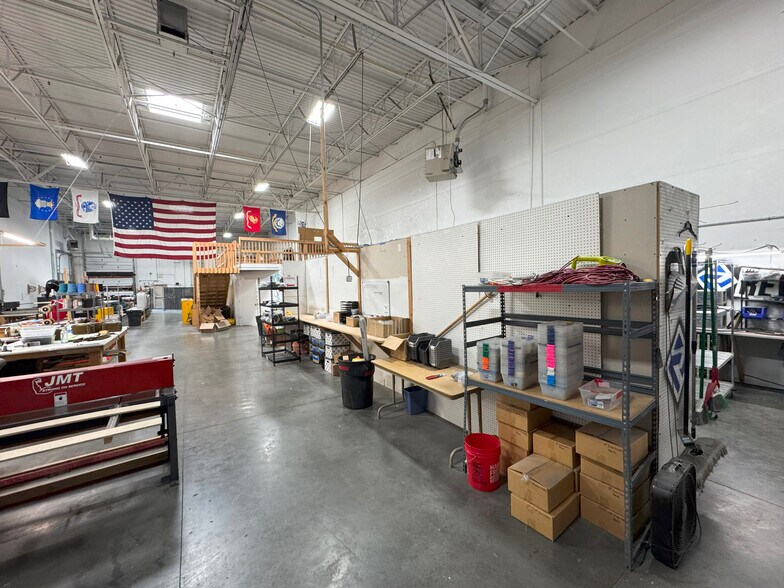 More Photos Of 7 S 1550 W, Lindon Warehouse For Lease