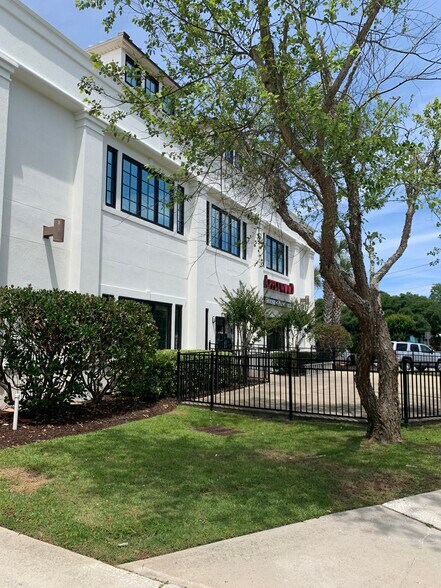 More Photos Of 14363 Ocean Hwy, Pawleys Island Office For Lease