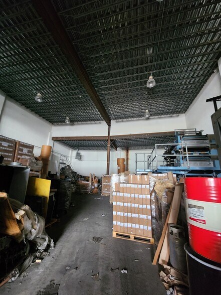 More Photos Of 897 E 51st St, Brooklyn Warehouse For Sale