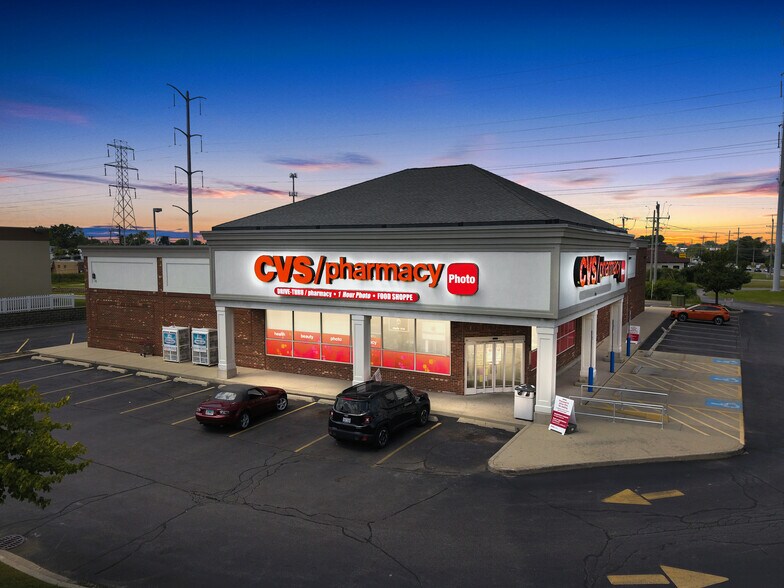 Primary Photo Of 3001 Washington St, Waukegan Drugstore For Sale