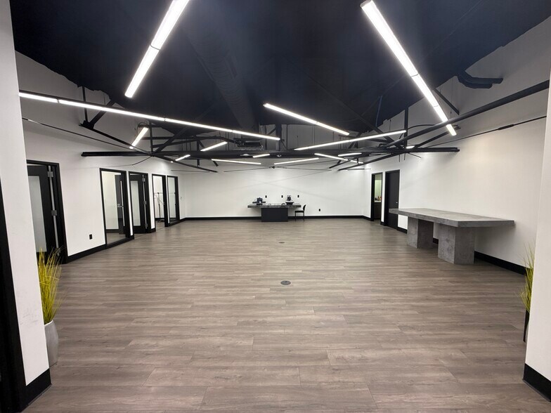 More Photos Of 1045 Hummel Ave, Lemoyne Industrial For Sale