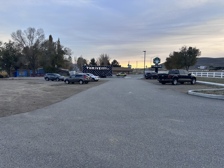 More Photos Of 1868 Royal Dr, Jackpot Land For Sale