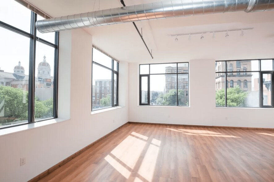 More Photos Of 1 W Market St, York Apartments For Sale