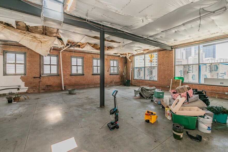 More Photos Of 1820 Canton St, Dallas Warehouse For Lease