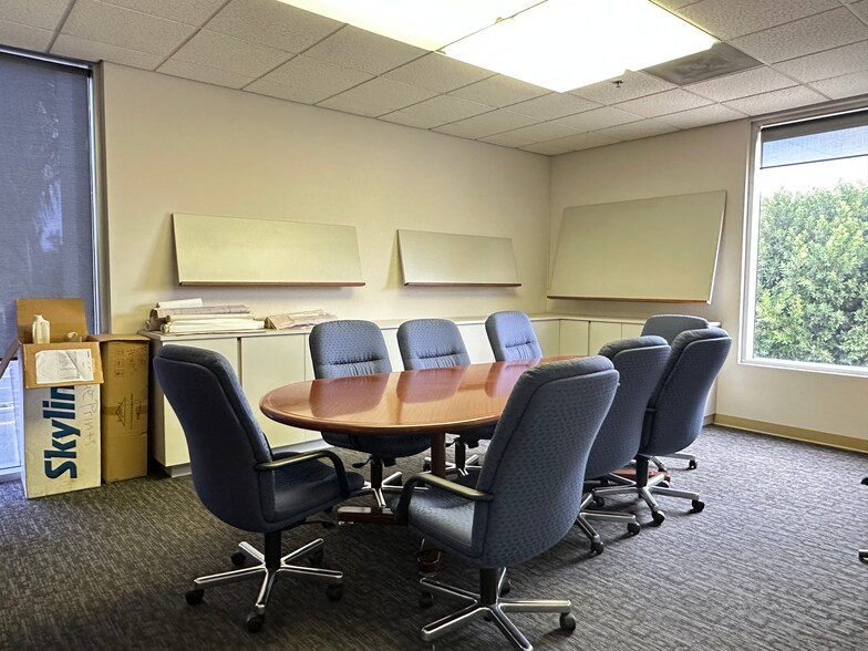 More Photos Of 1166 W Garvey Ave, Monterey Park Flex For Lease