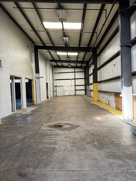 More Photos Of 145 Hamilton St, New Haven Manufacturing For Sale