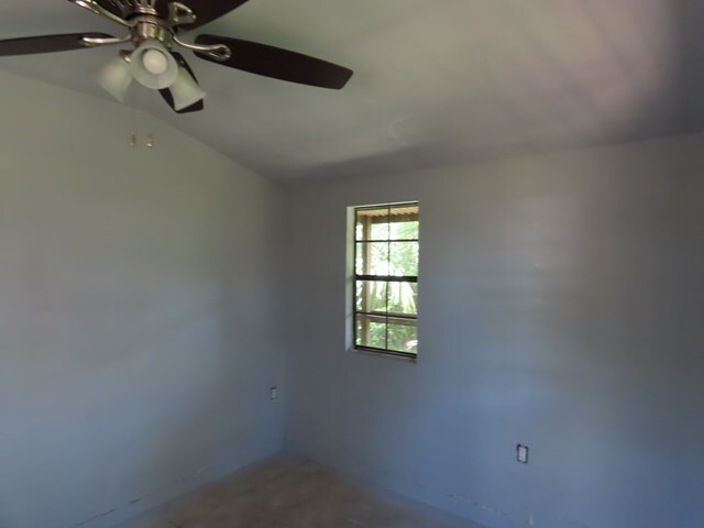 More Photos Of 521 Drury Ln, Punta Gorda Apartments For Sale