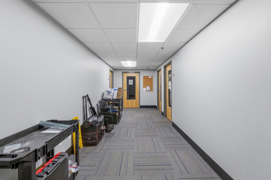 More Photos Of 424 E Oshkosh St, Ripon Manufacturing For Sale