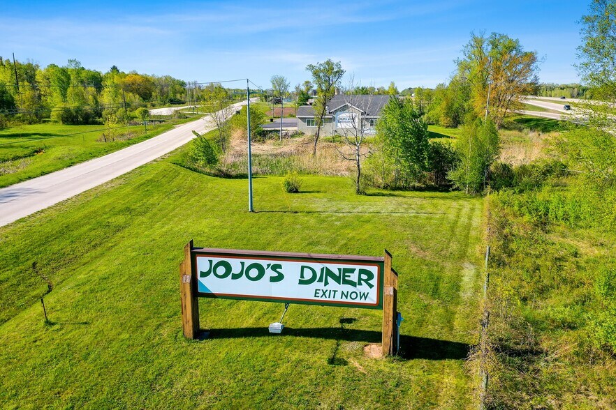 More Photos Of 5774 Duame Rd, Stiles Restaurant For Sale