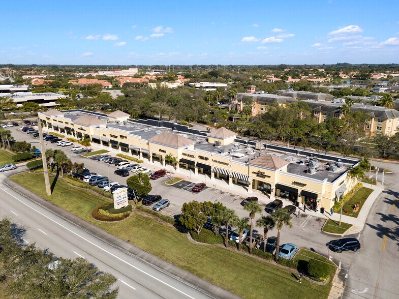 More Photos Of 8210-8320 Jog Rd, Boynton Beach Unknown For Lease