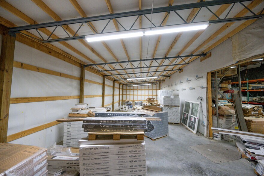 More Photos Of 455 E Main St, Parsons General Retail For Sale