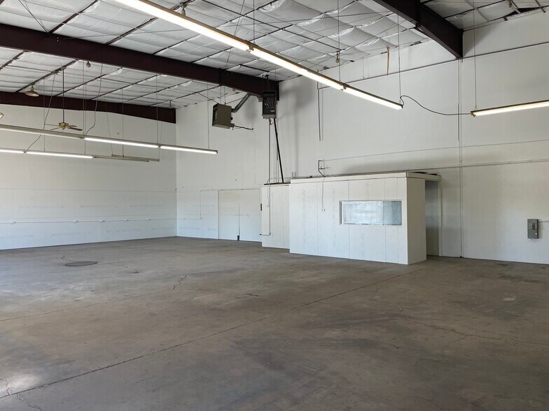More Photos Of 1729 Valtec Ln, Boulder Warehouse For Lease