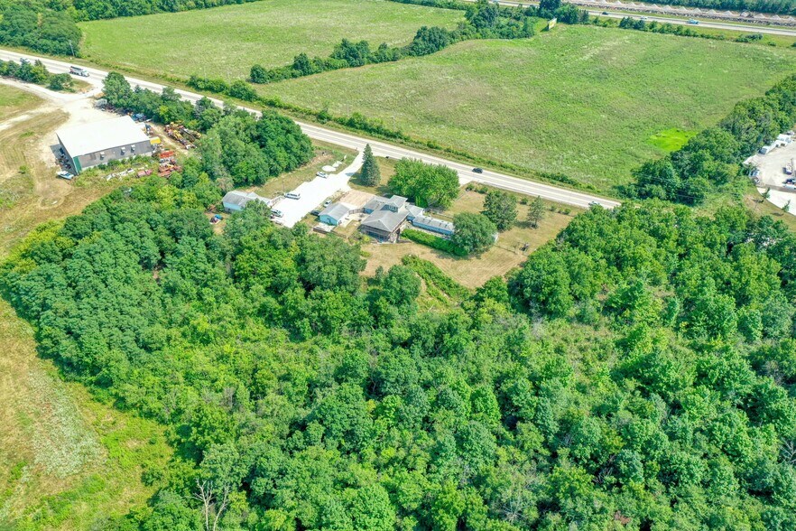 More Photos Of S73W23970 National Ave, Big Bend Flex For Sale