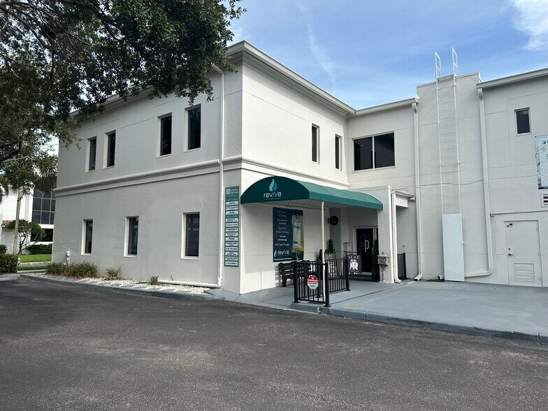 More Photos Of 2201 W Swann Ave, Tampa Loft Creative Space For Lease