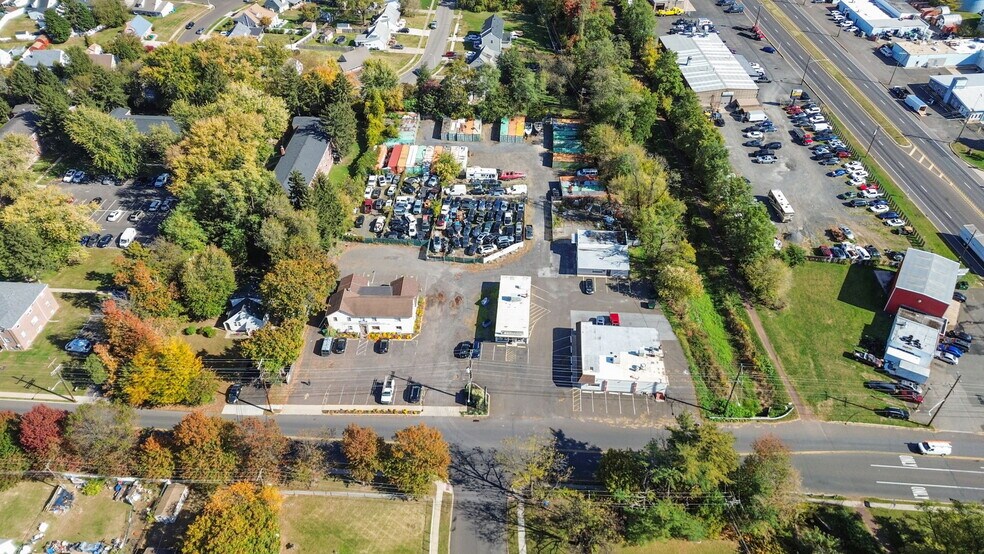 More Photos Of 1510 Haines Rd, Levittown Storefront Retail Office For Sale