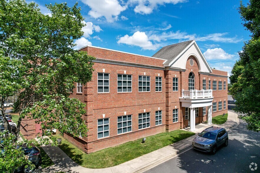 More Photos Of 10370 Park Rd Ex, Charlotte Medical For Lease