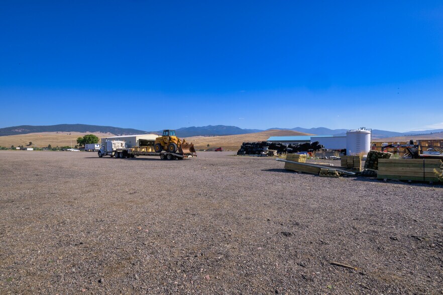 More Photos Of 9015 Cartage Rd, Missoula Specialty For Sale