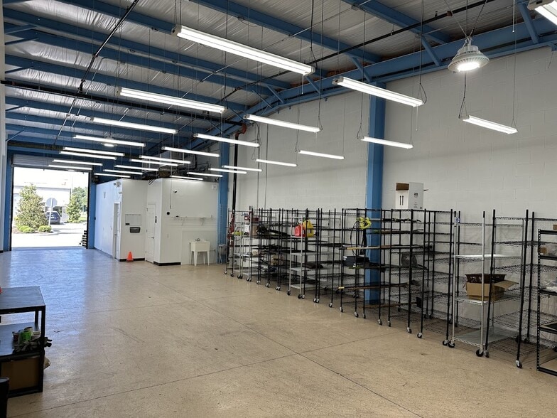 More Photos Of 1550 Tileston Rd, Saint Cloud Warehouse For Sale