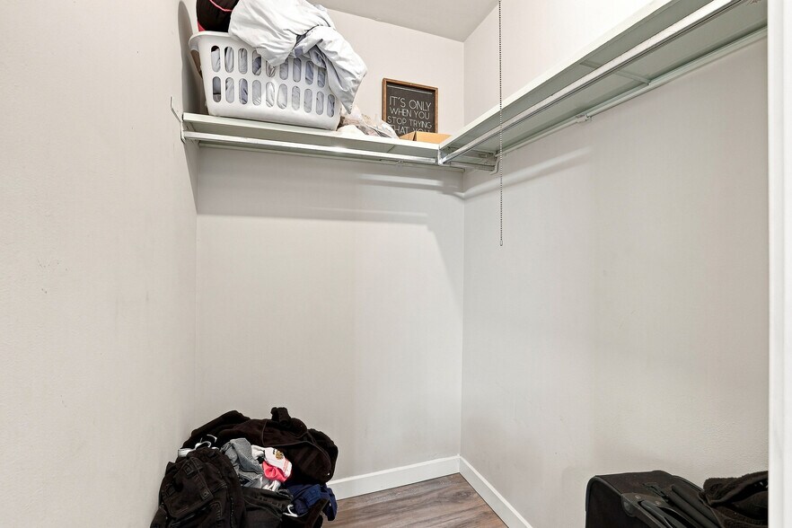 More Photos Of 415 W Fulton St, Waupaca Apartments For Sale