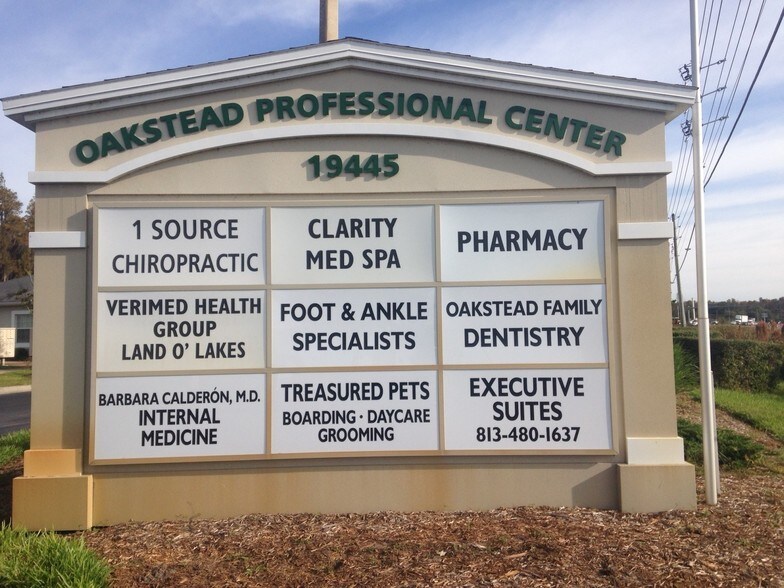 More Photos Of 19337 Shumard Oak Dr, Land O' Lakes Coworking Space