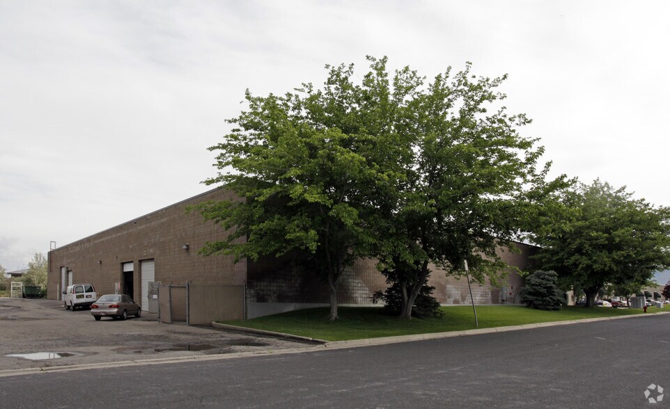 More Photos Of 2100 Alexander St, Salt Lake City Manufacturing For Lease