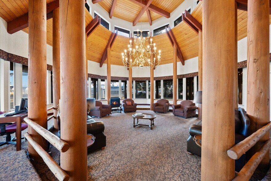 More Photos Of 3105 NE O. B. Riley Rd, Bend Hotel For Sale