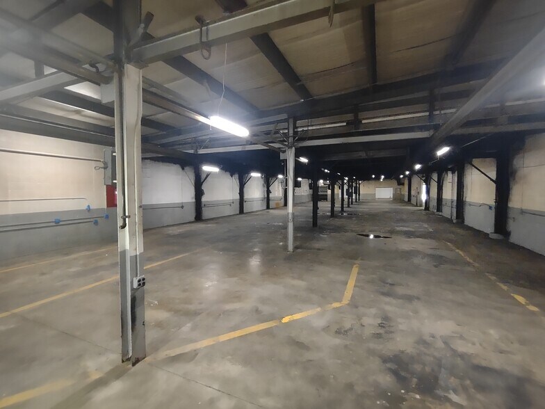More Photos Of 1107 E Kibby St, Lima Warehouse For Lease