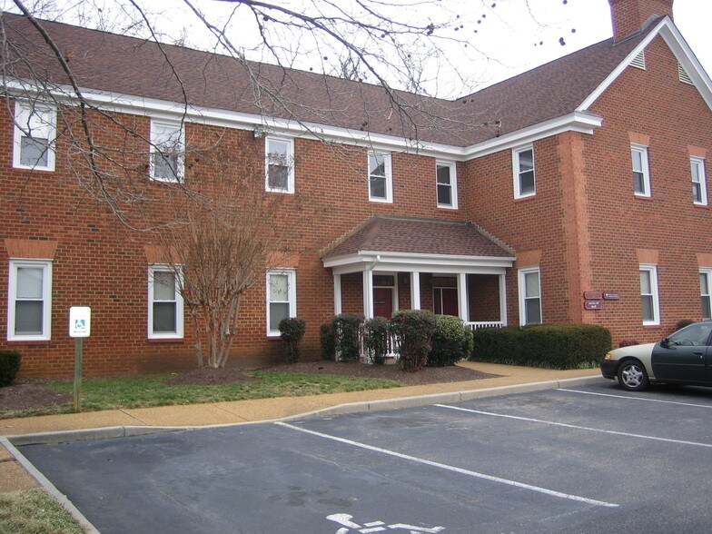 More Photos Of 10106 Krause Rd, Chesterfield Office For Lease