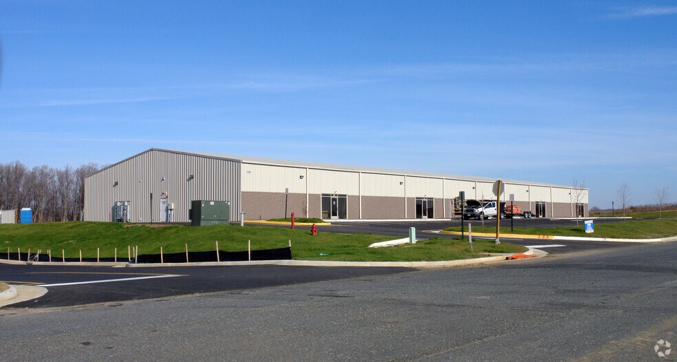 More Photos Of 3509 Shannon Park Dr, Fredericksburg Warehouse For Lease