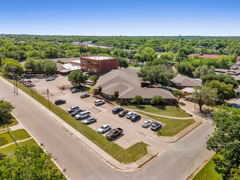 More Photos Of 2601 Tandy Ave, Fort Worth Assisted Living For Sale