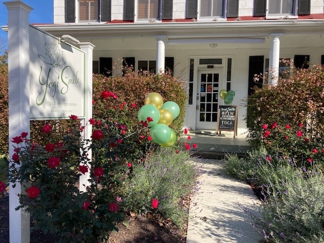 Primary Photo Of 417 Main St, Laurel Office For Lease