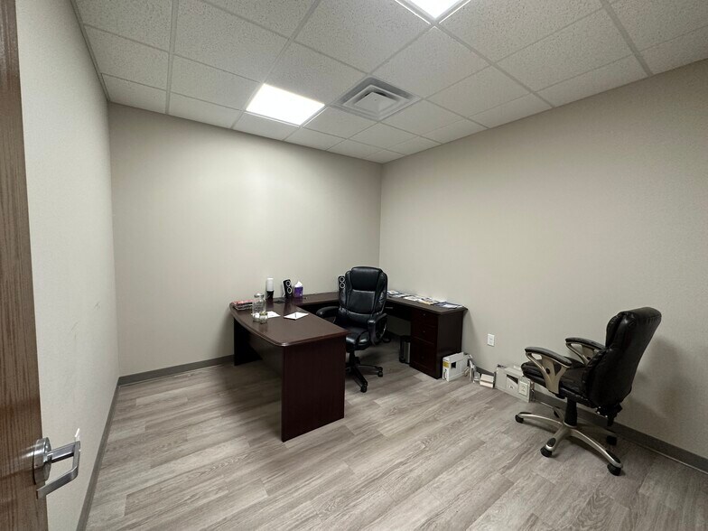More Photos Of 6800 Main St, Oklahoma City Industrial For Lease