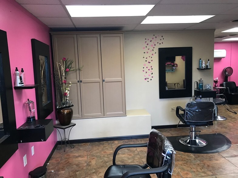 More Photos Of 1841 Norristown Rd, Maple Glen Storefront For Sale