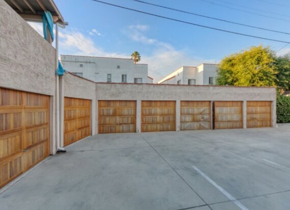 More Photos Of 615 S Columbus Ave, Glendale Apartments For Sale