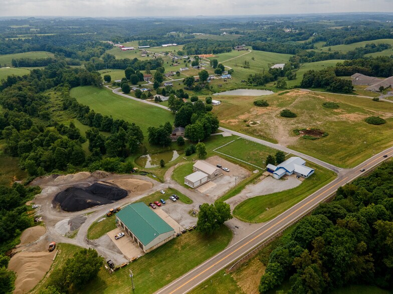 More Photos Of 62190 Bailey Rd, Barnesville Freestanding For Sale