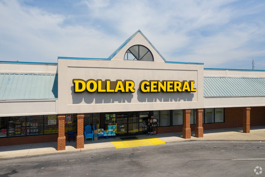 More Photos Of 2136-2196 Gallatin Pike N, Madison Storefront For Lease