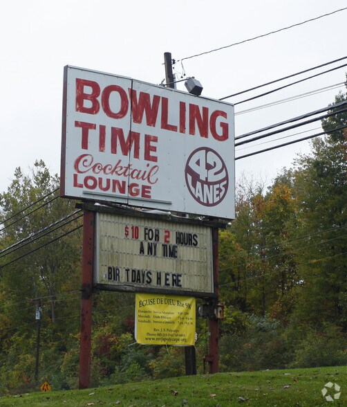 More Photos Of 2922 Route 9W, New Windsor Township Health Club For Sale