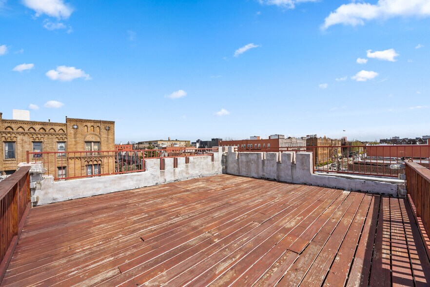 More Photos Of 222 E 51st St, Brooklyn Storefront Retail Residential For Sale