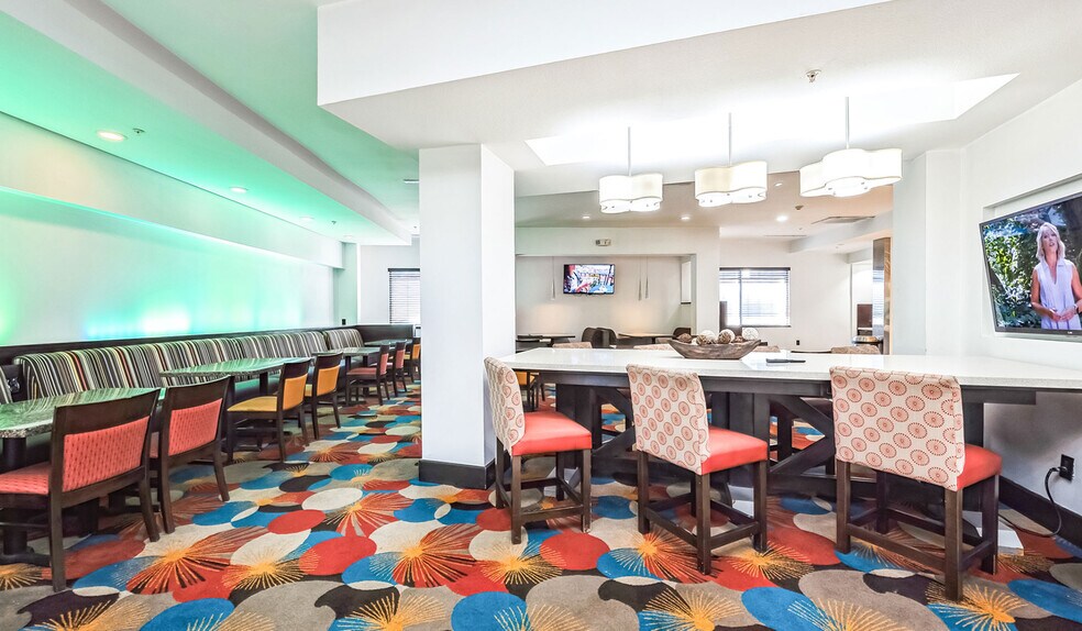 More Photos Of 24519 Interstate 45 Fwy, Spring Hotel For Sale
