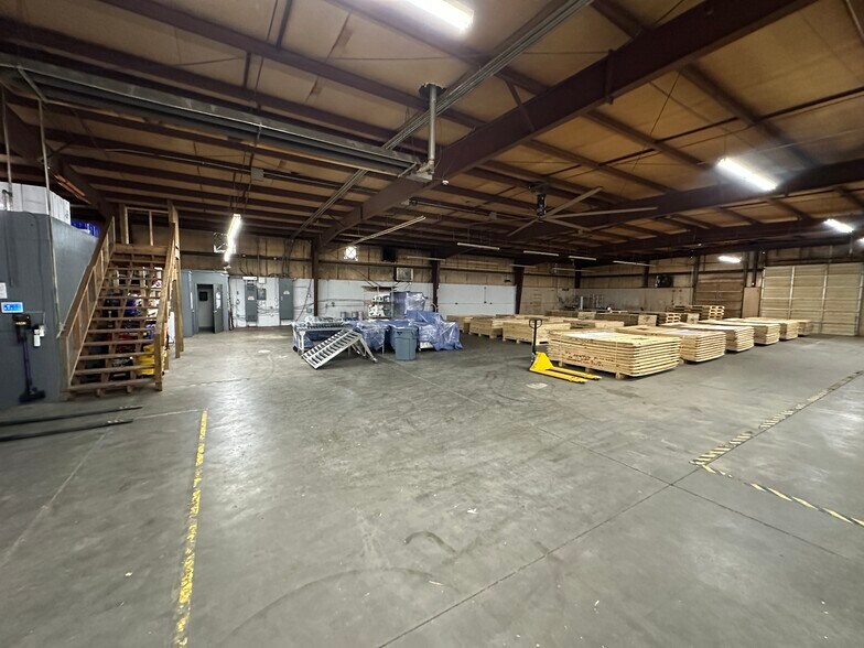 More Photos Of 4377 Dallas Cherryville Hwy, Bessemer City Industrial For Lease