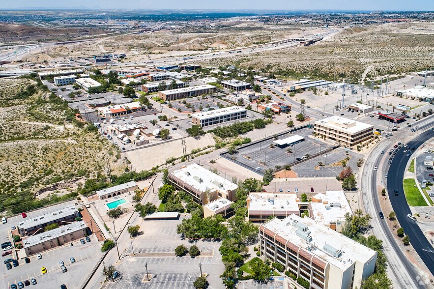 More Photos Of 4171 N Mesa St, El Paso Medical For Lease