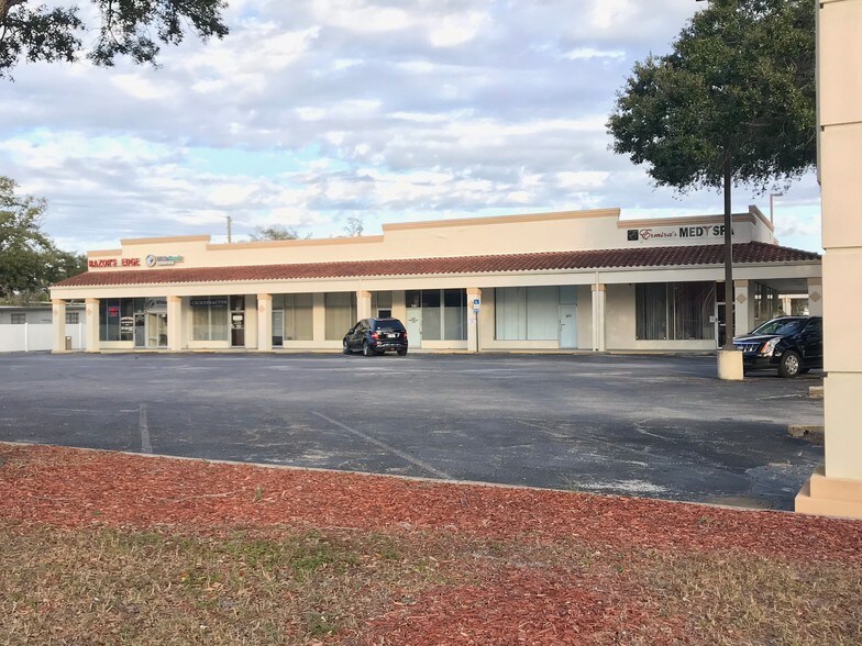 More Photos Of 5747 38th Ave N, Saint Petersburg Freestanding For Lease