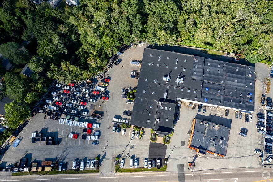 More Photos Of 175-181 Putnam Pike, Johnston Warehouse For Lease