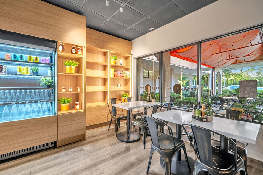 More Photos Of 21316 Saint Andrews Blvd, Boca Raton Restaurant For Sale