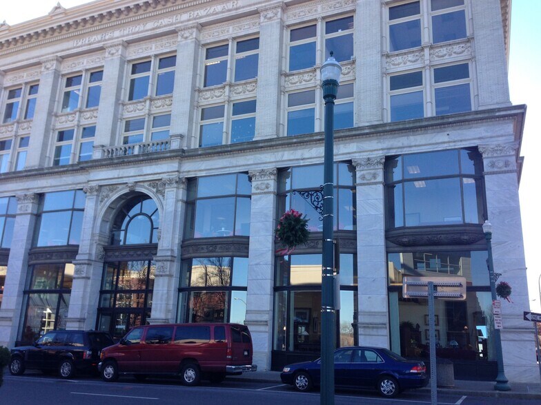 More Photos Of 2 3rd St, Troy Office For Lease