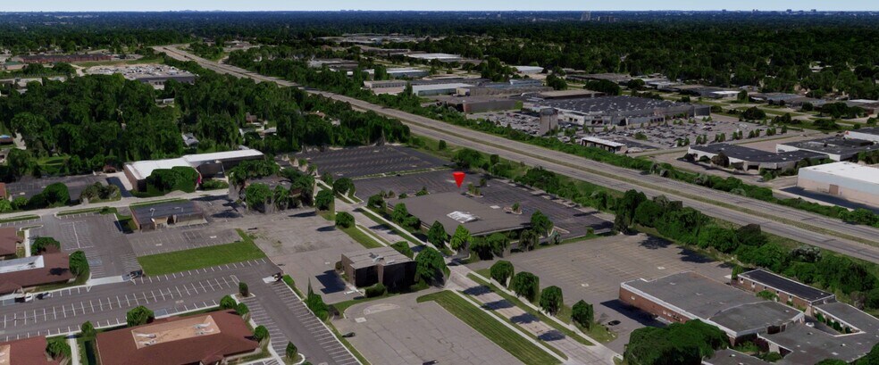 More Photos Of 30755 Montpelier Rd, Madison Heights Office For Sale