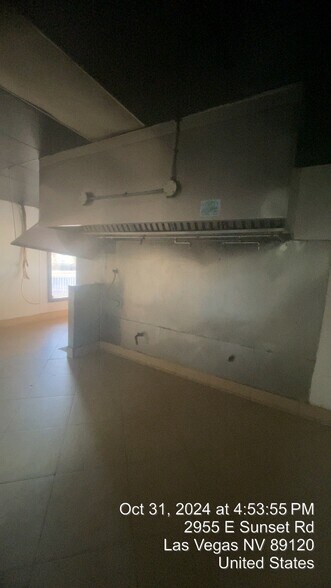 More Photos Of 2955 E Sunset Rd, Las Vegas Unknown For Lease