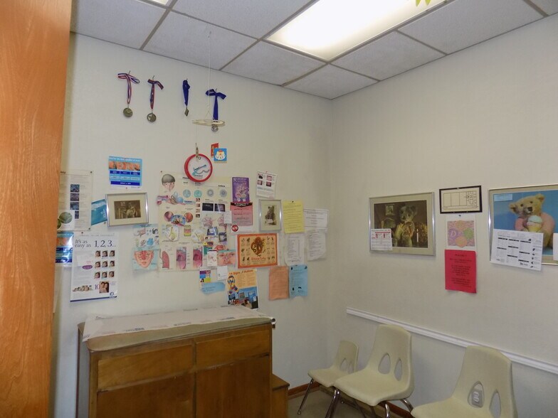More Photos Of 315 S Cockrell Hill Rd, Duncanville Medical For Lease