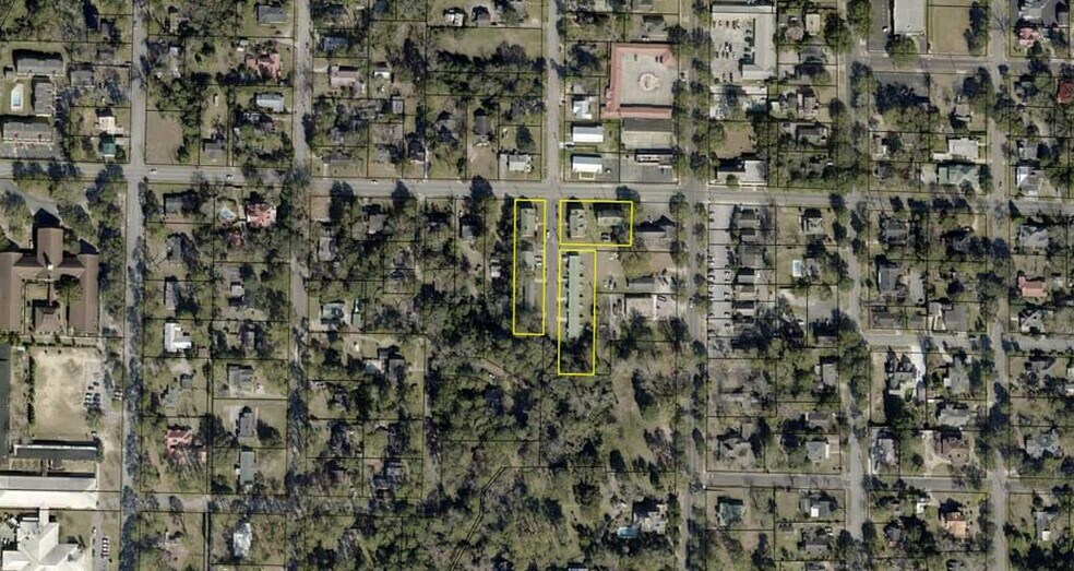 More Photos Of 703 1st St, Moultrie Apartments For Sale